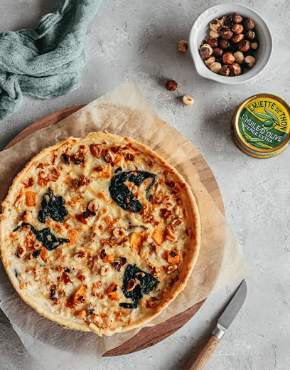 Túnfiskbaka með kúrbít, spínati og heslihnetum